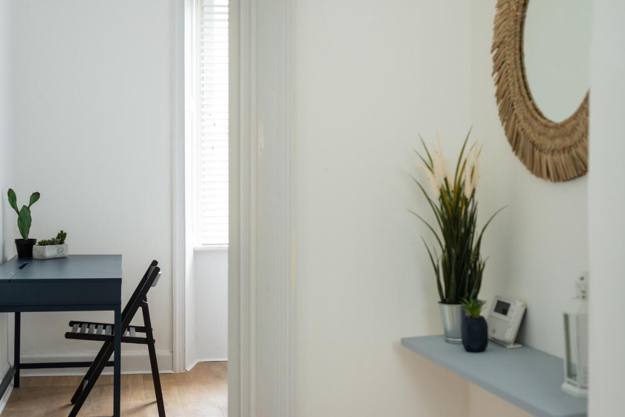 Lovely 1-bedroom apartment in Edinburgh Buitenkant foto