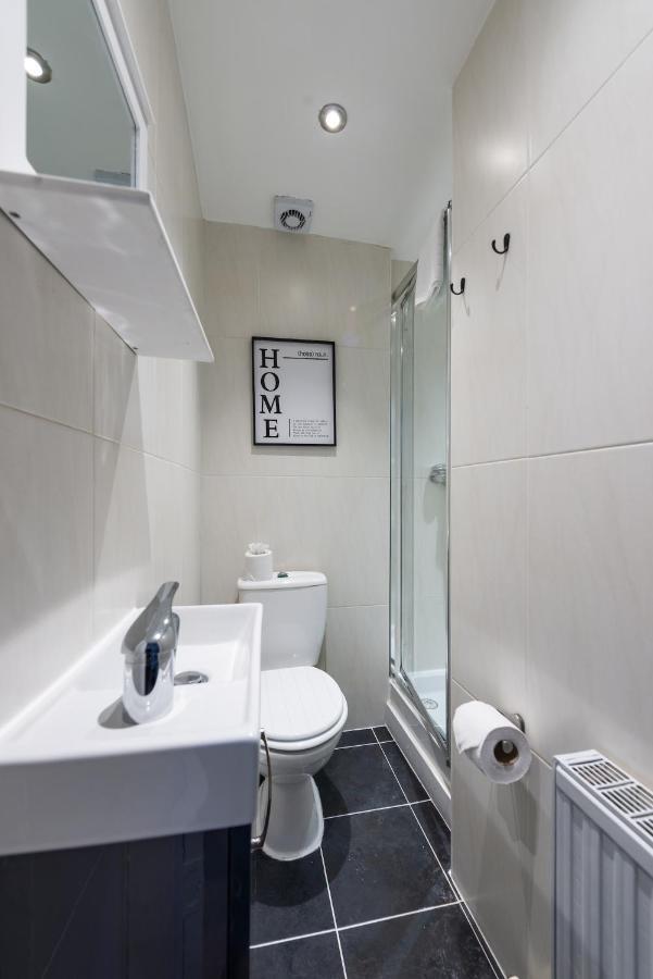Lovely 1-bedroom apartment in Edinburgh Buitenkant foto
